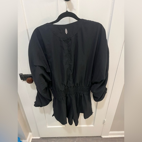 Free People: FP Movement Rory Romper / Track Suit Runsie / Shortsie Medium - Picture 4 of 10